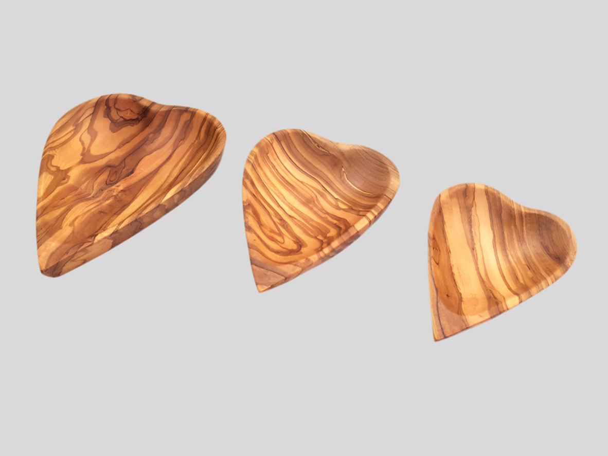 Olive wood heart